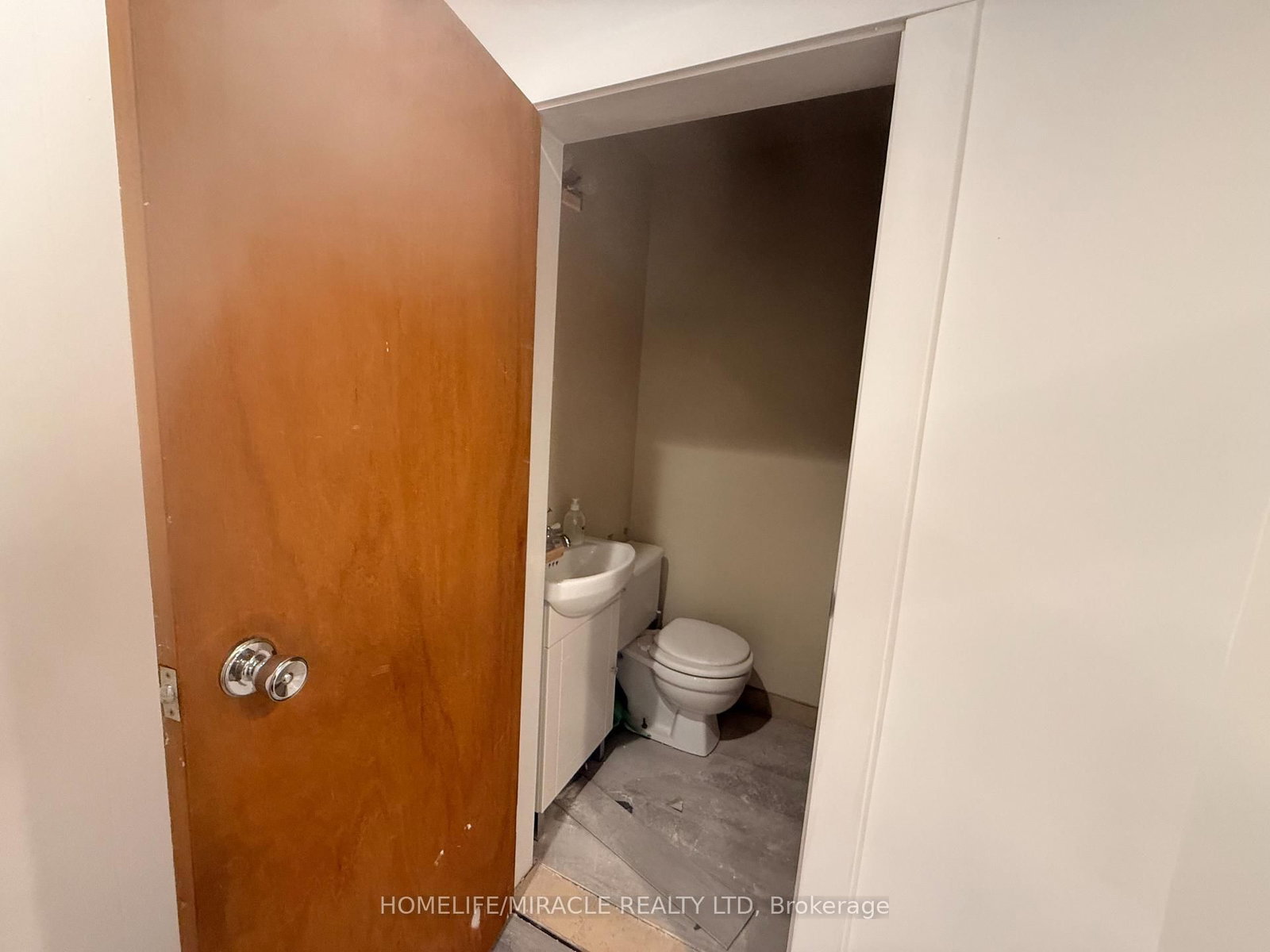 201 Grand Avenue • Chatham-Kent, ON photo 34