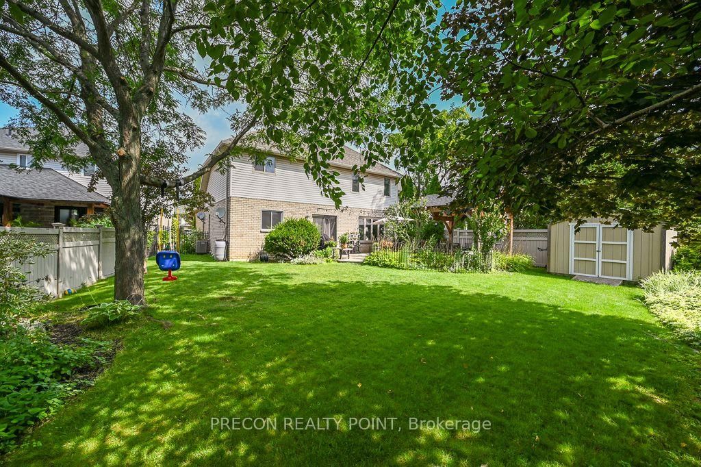 67 Jeffrey Drive • Hamilton, ON photo 6