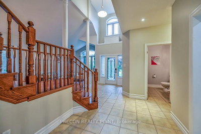 67 Jeffrey Drive • Hamilton, ON photo 8