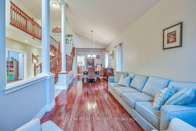 67 Jeffrey Drive • Hamilton, ON photo 9