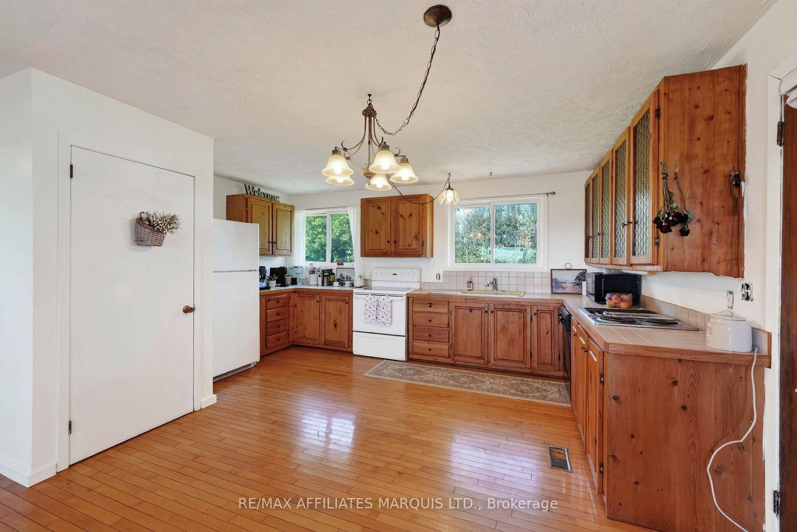 19450 Gore Road • South Glengarry, ON photo 6