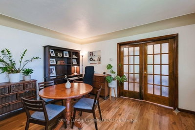 55 Garner Road • Hamilton, ON photo 7