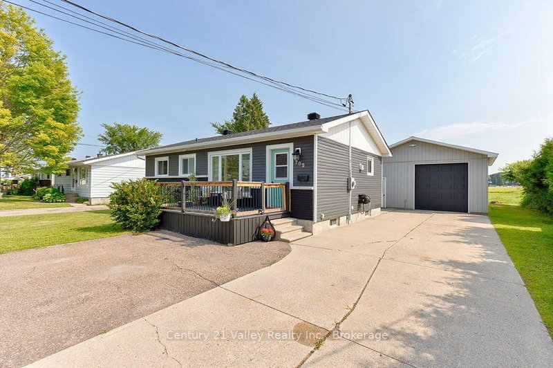 785 Eighth Street