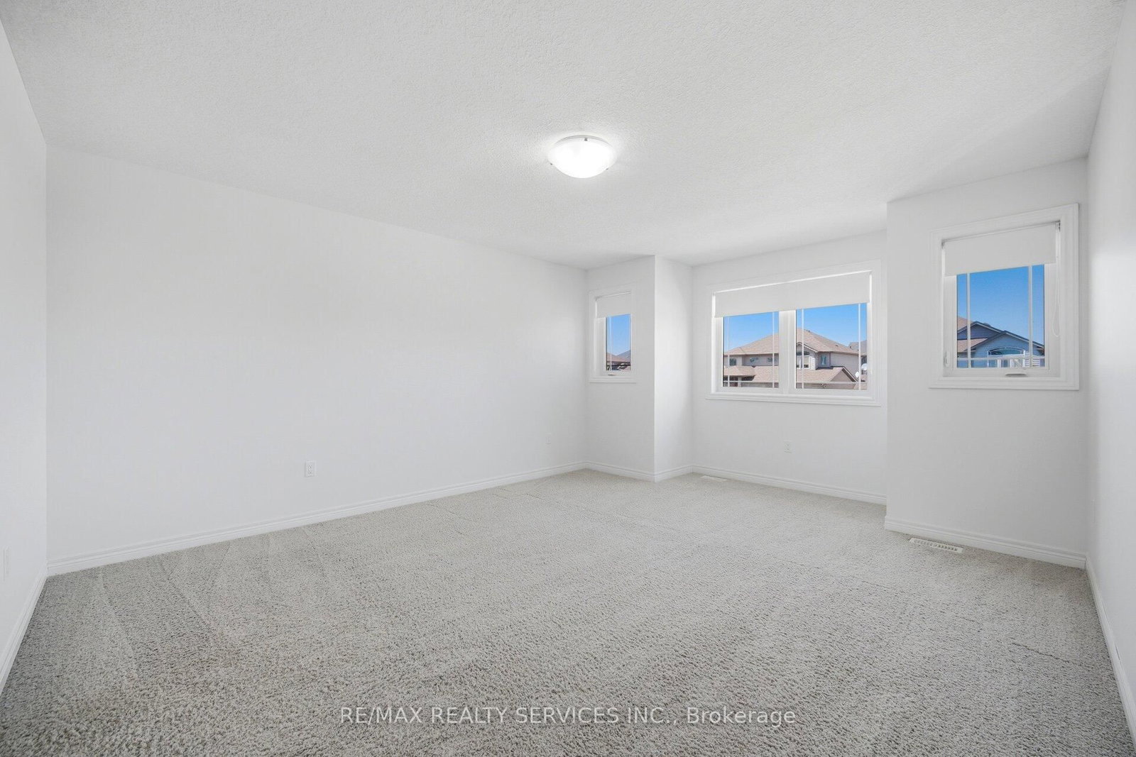 9 Monty Avenue • East Luther Grand Valley, ON photo 28