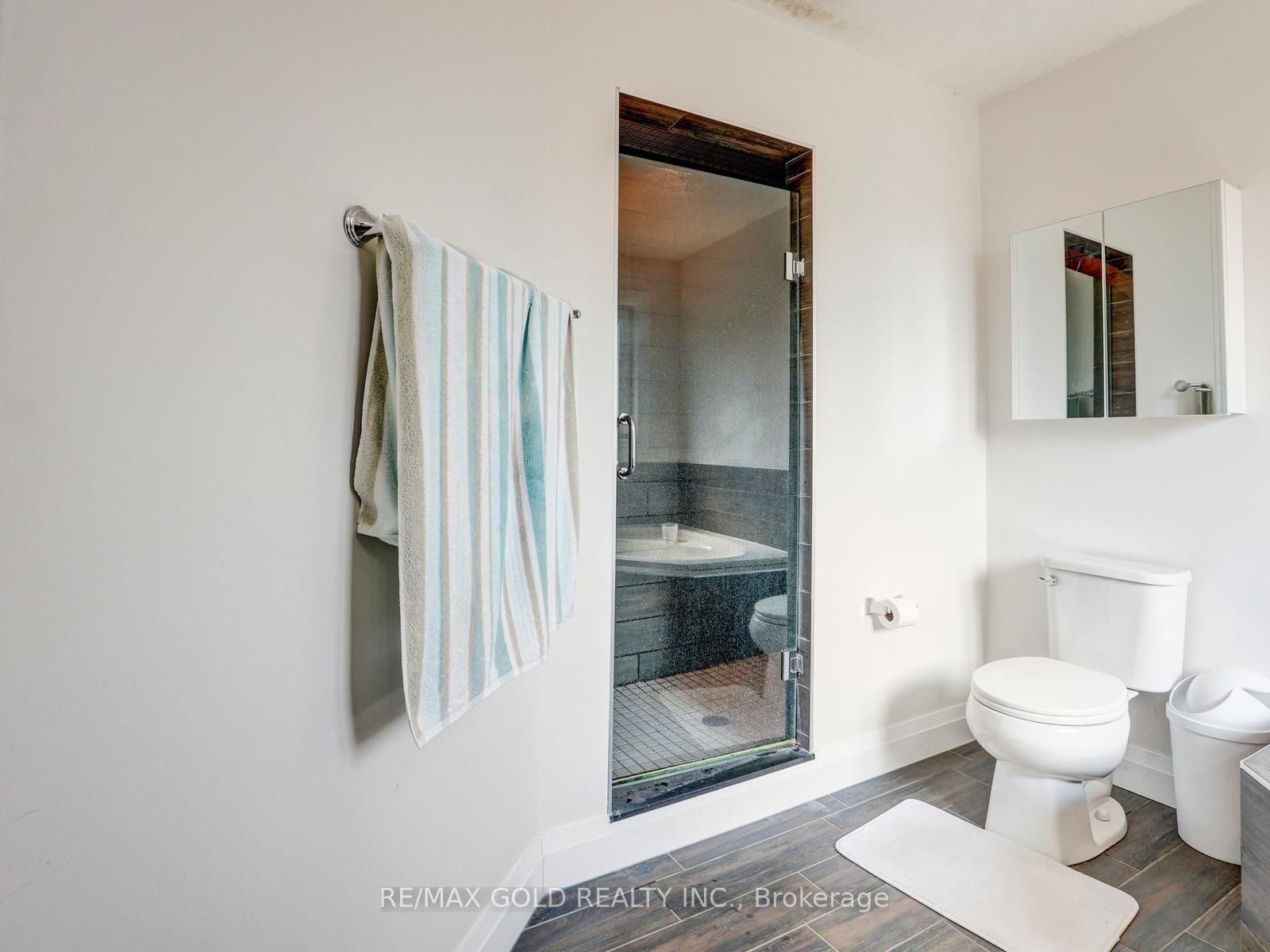 812 Halifax Road • Woodstock, ON photo 32