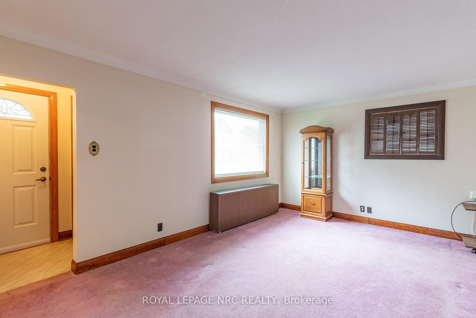 215 Knoll Street • Port Colborne, ON photo 12