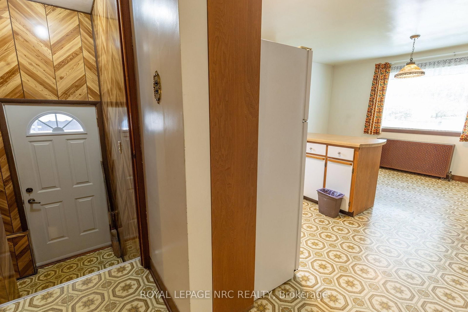 215 Knoll Street • Port Colborne, ON photo 18