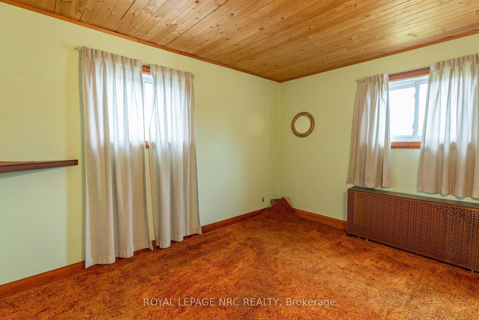 215 Knoll Street • Port Colborne, ON photo 24
