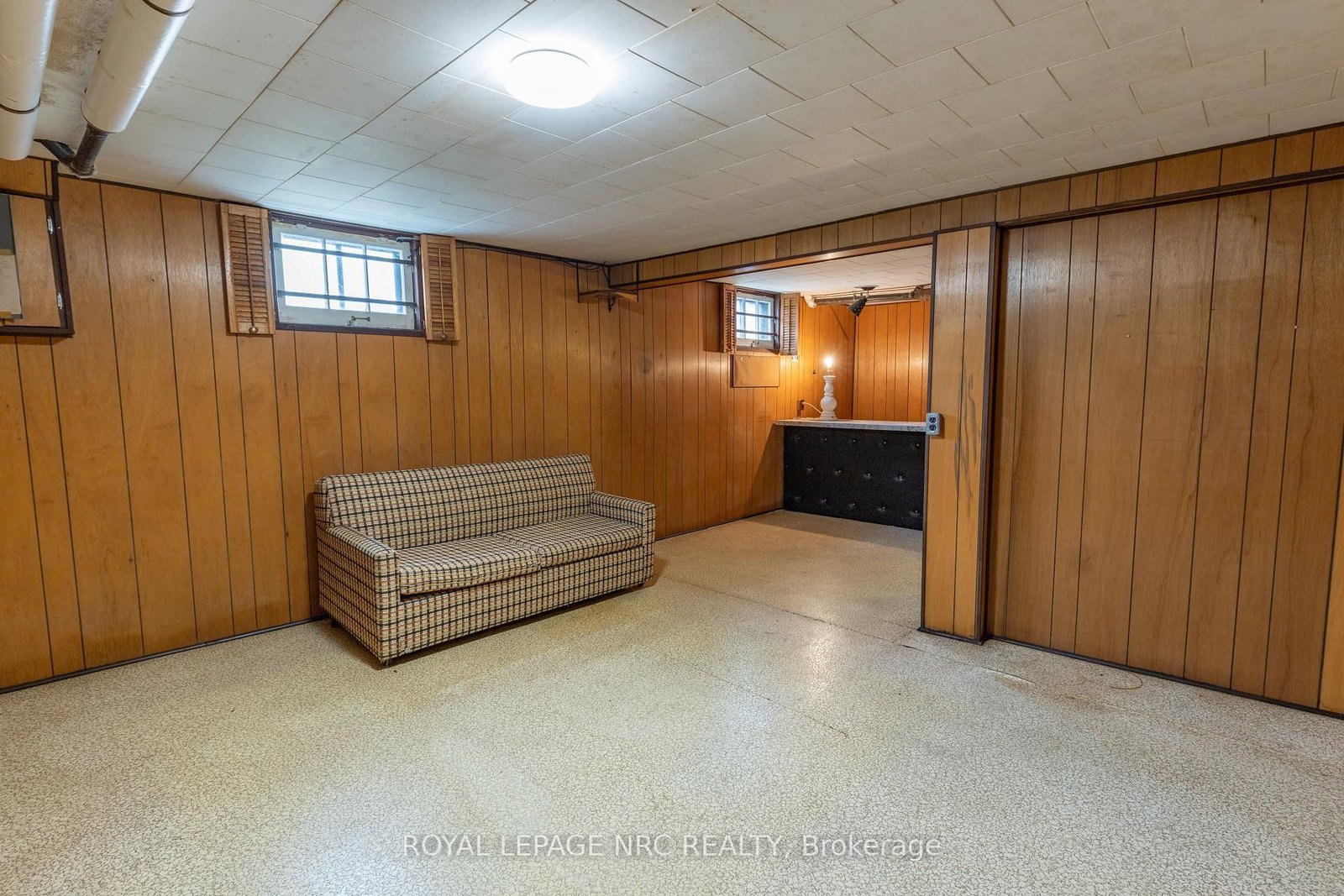 215 Knoll Street • Port Colborne, ON photo 44