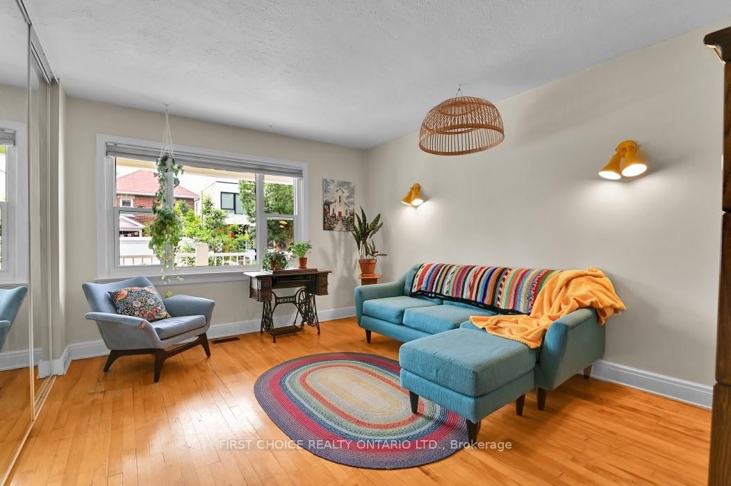 9 Huron Avenue N • Ottawa, ON photo 10