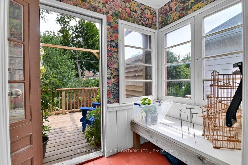 9 Huron Avenue N • Ottawa, ON photo 27