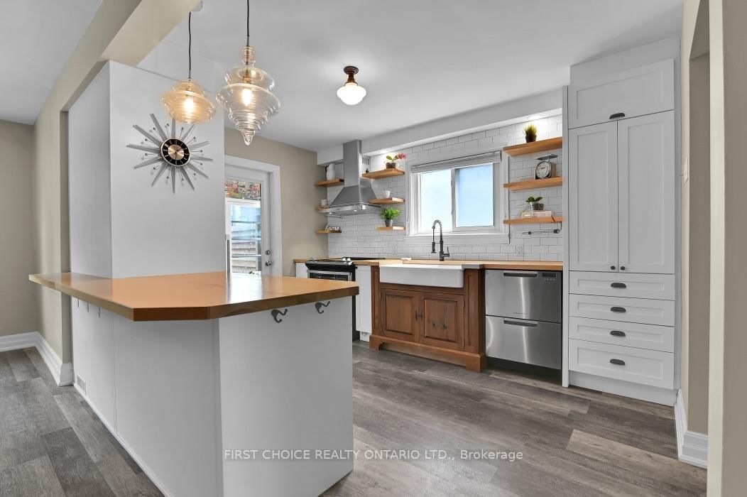 9 Huron Avenue N • Ottawa, ON photo 5