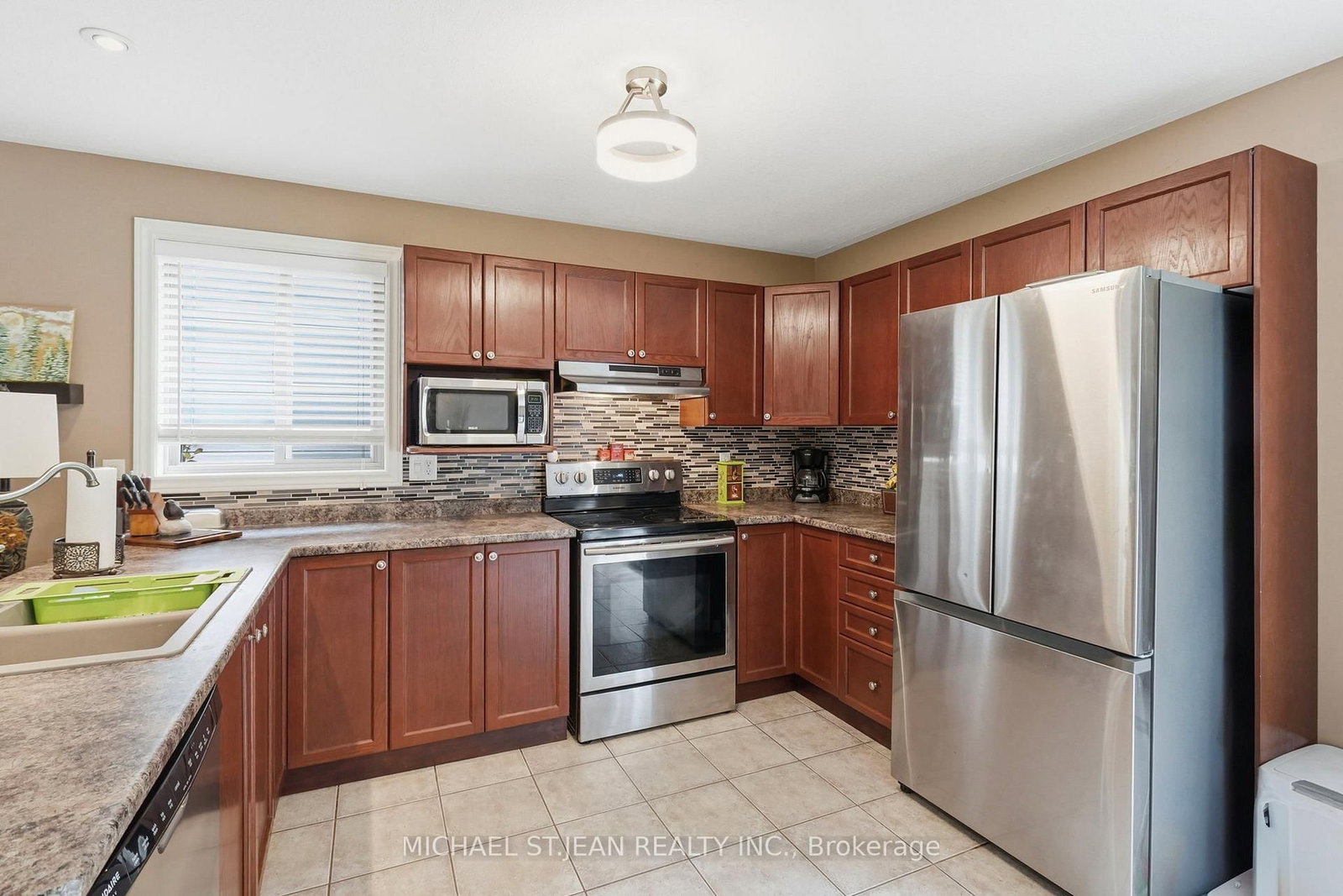 34 Brooklyn Avenue • Brantford, ON photo 11