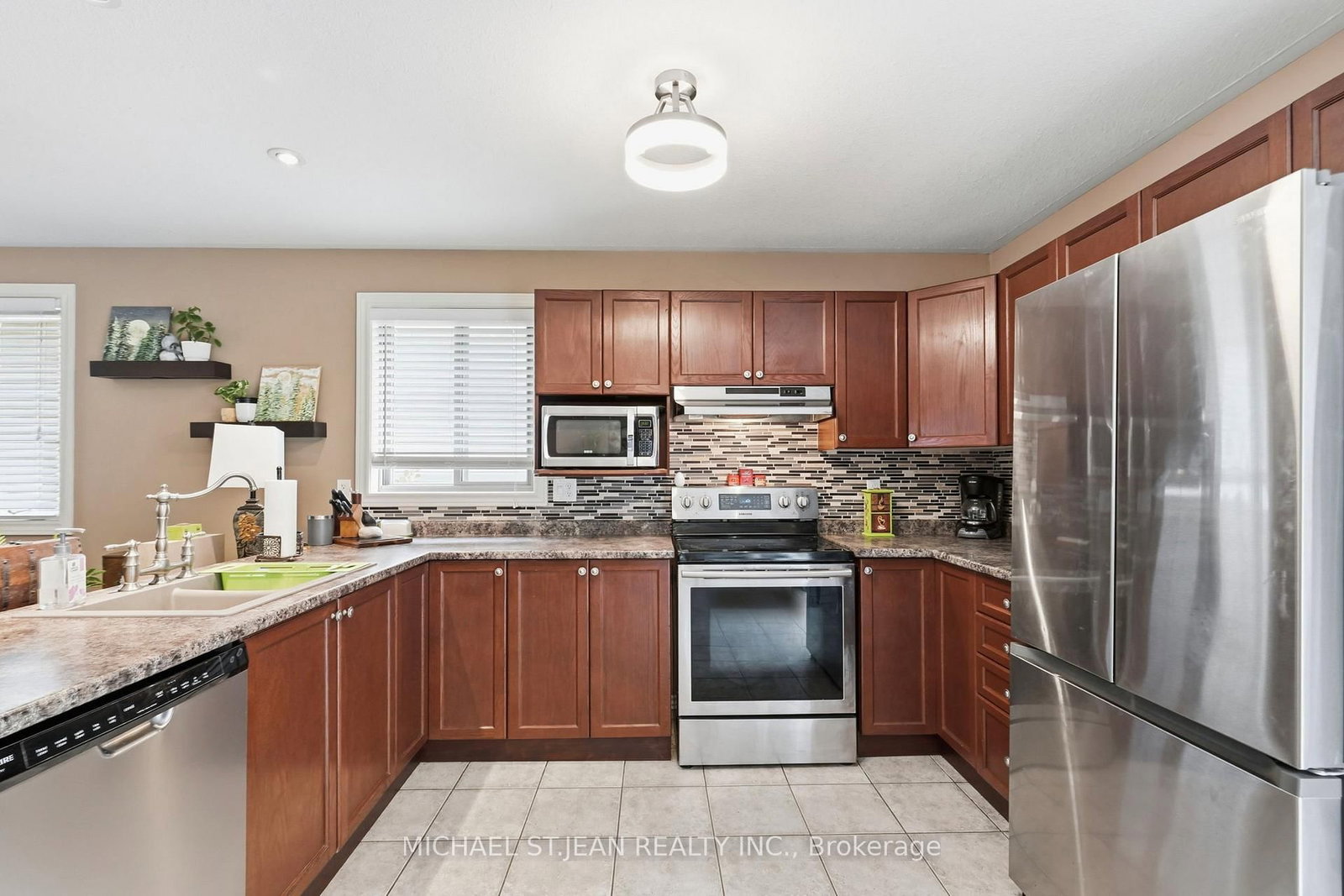 34 Brooklyn Avenue • Brantford, ON photo 12