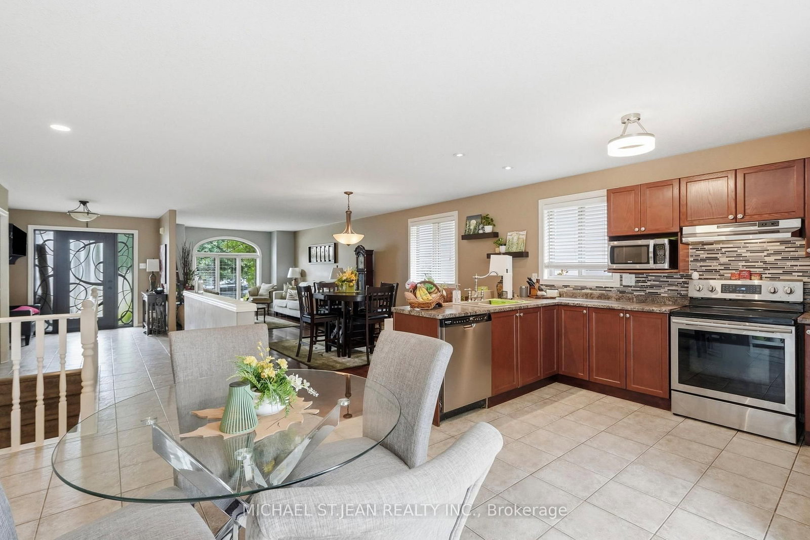 34 Brooklyn Avenue • Brantford, ON photo 16