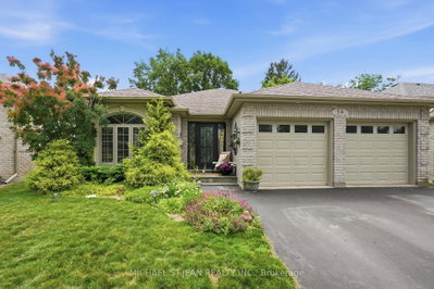 34 Brooklyn Avenue • Brantford, ON photo 2