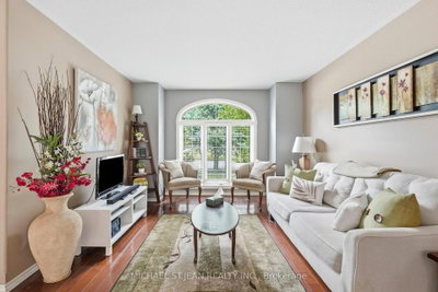 34 Brooklyn Avenue • Brantford, ON photo 8