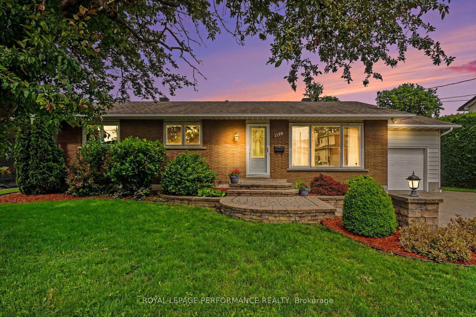 1599 Maxime Street • Ottawa, ON photo 36