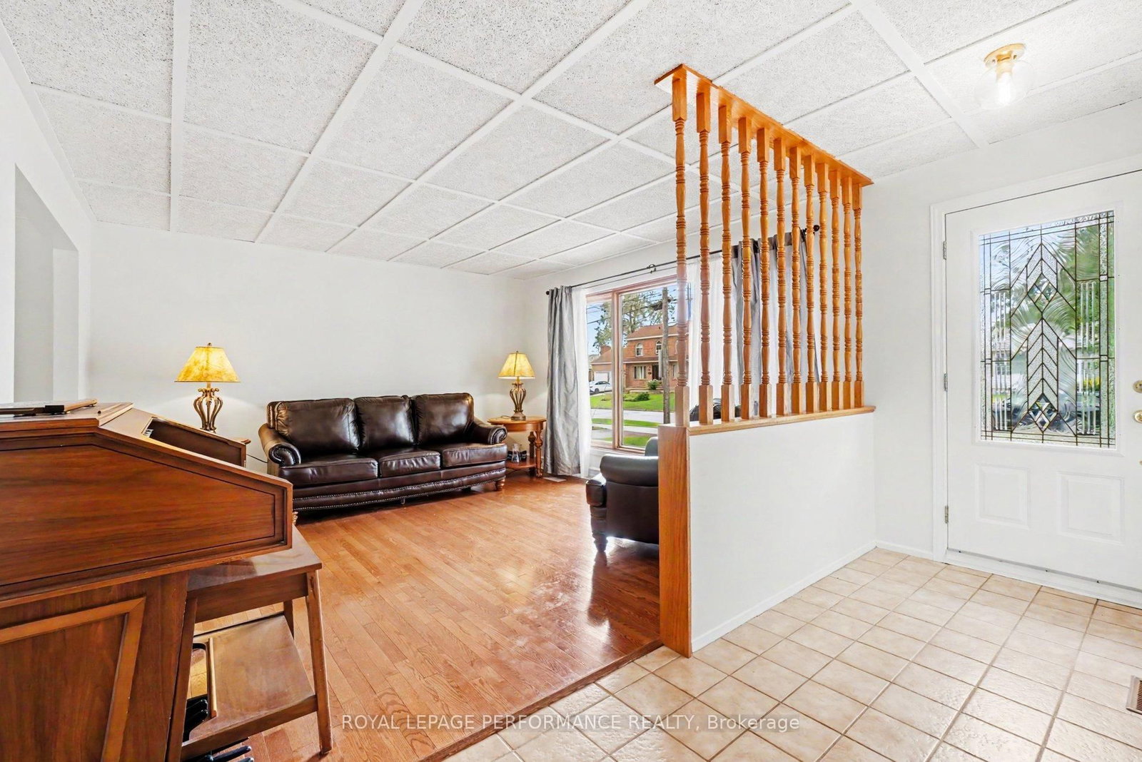 1599 Maxime Street • Ottawa, ON photo 4