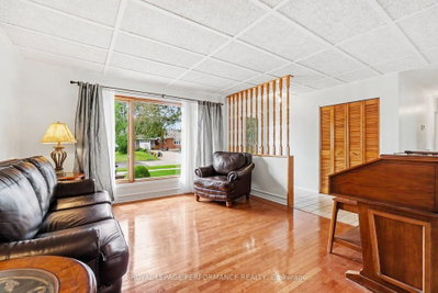 1599 Maxime Street • Ottawa, ON photo 6
