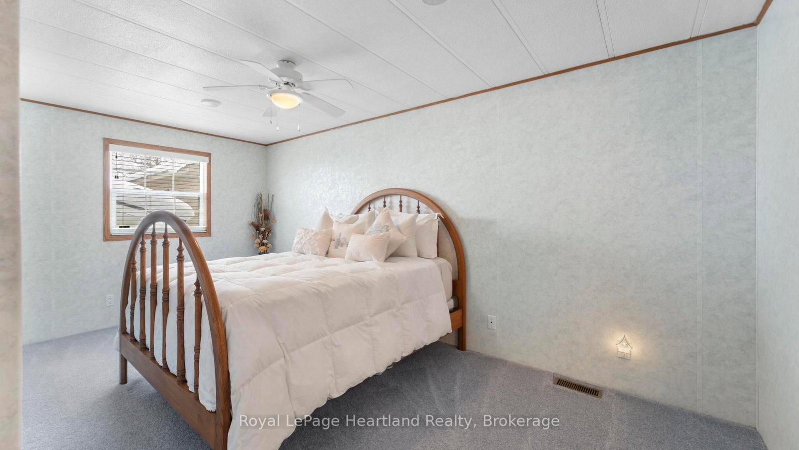 65 CHEROKEE Lane • Ashfield-Colborne-Wawanosh, ON photo 18