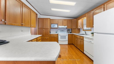 65 CHEROKEE Lane • Ashfield-Colborne-Wawanosh, ON photo 9