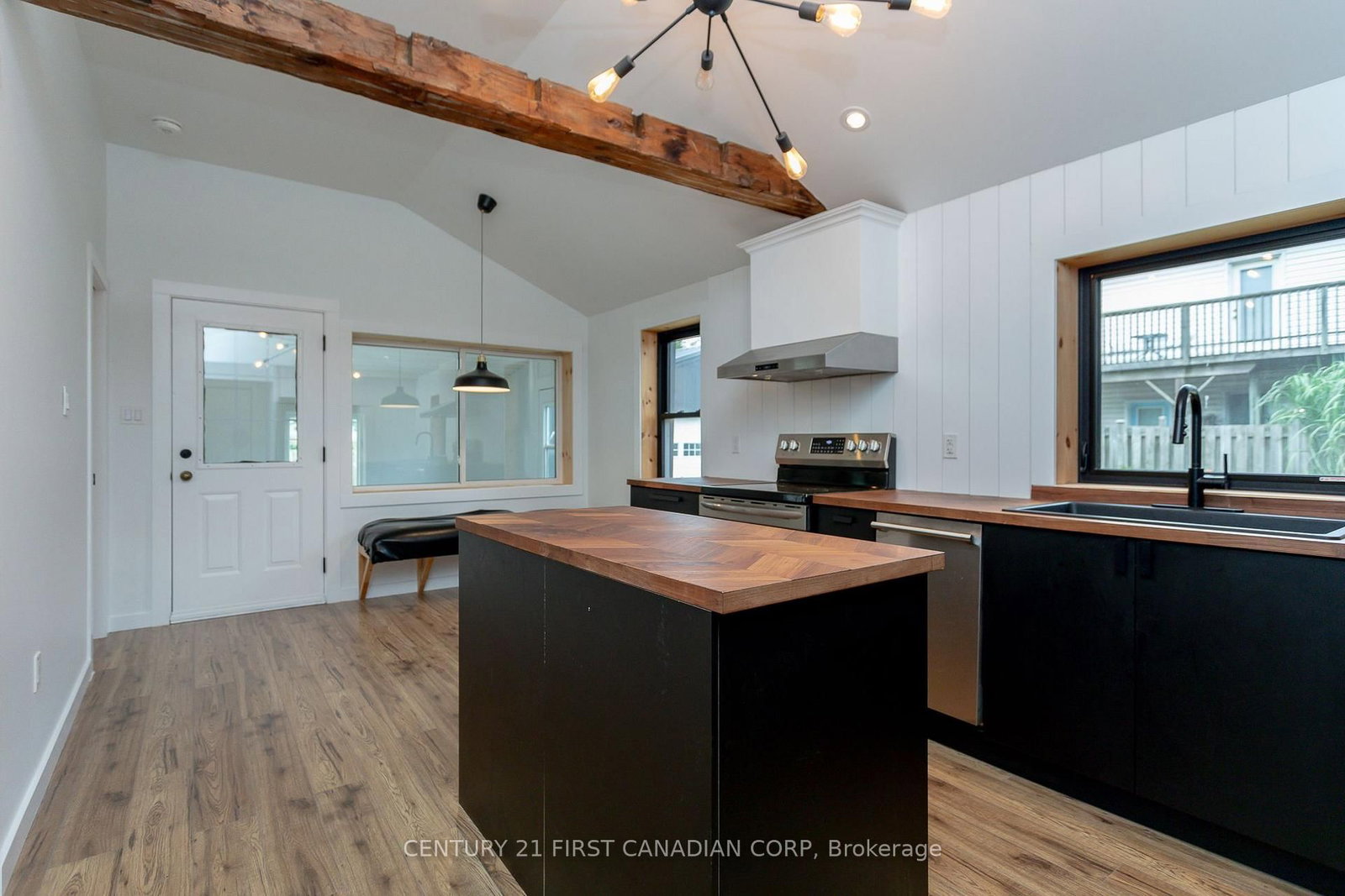 331 Erie Street • Central Elgin, ON photo 31