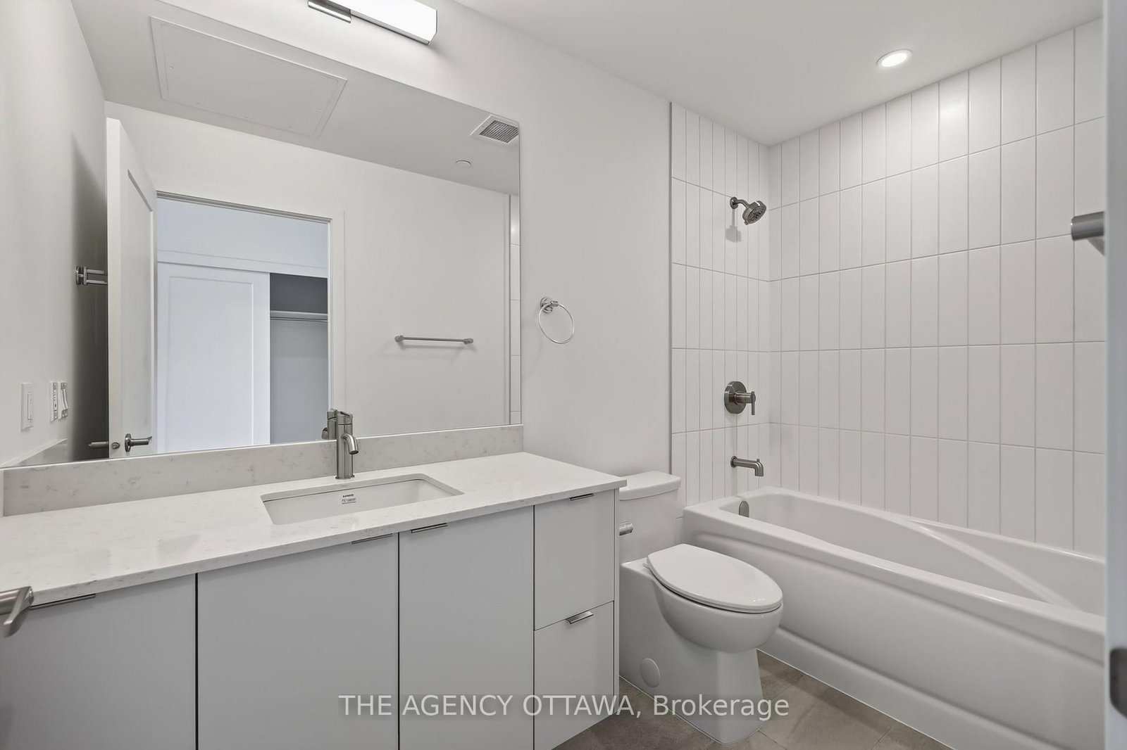3085 Riverside Drive • #303 • Ottawa, ON photo 8