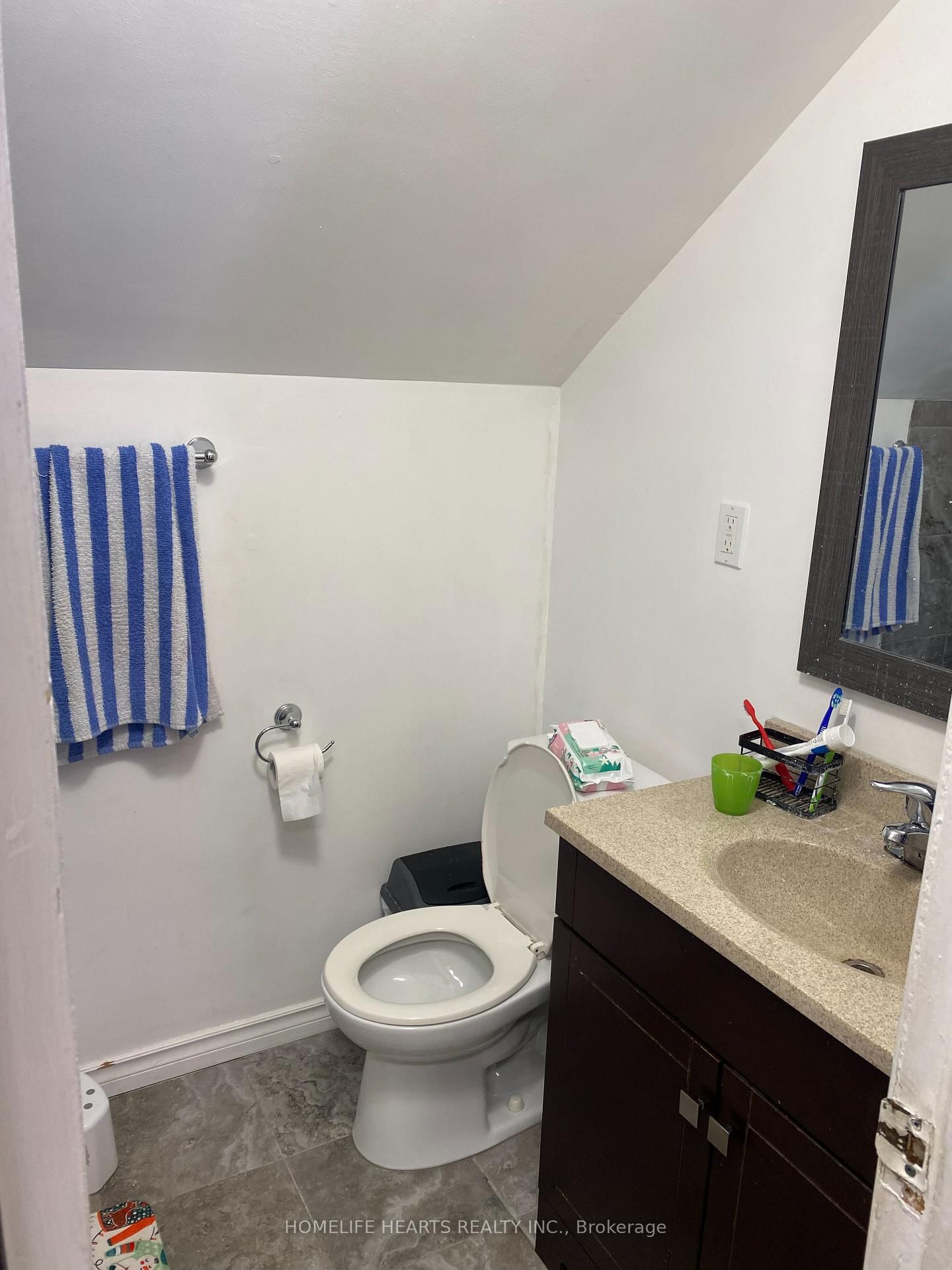 99 Shaw Street • Hamilton, ON photo 13