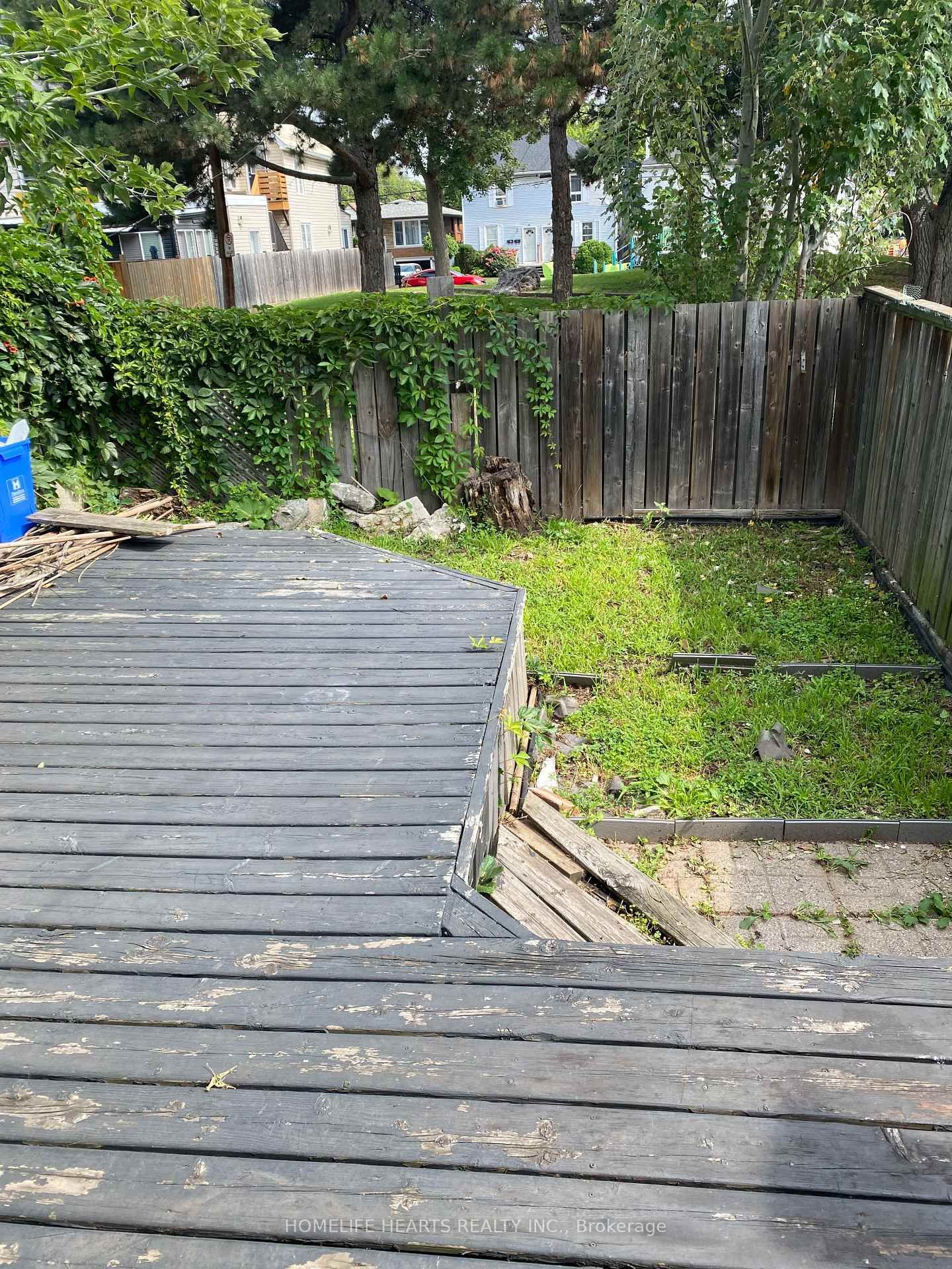 99 Shaw Street • Hamilton, ON photo 15