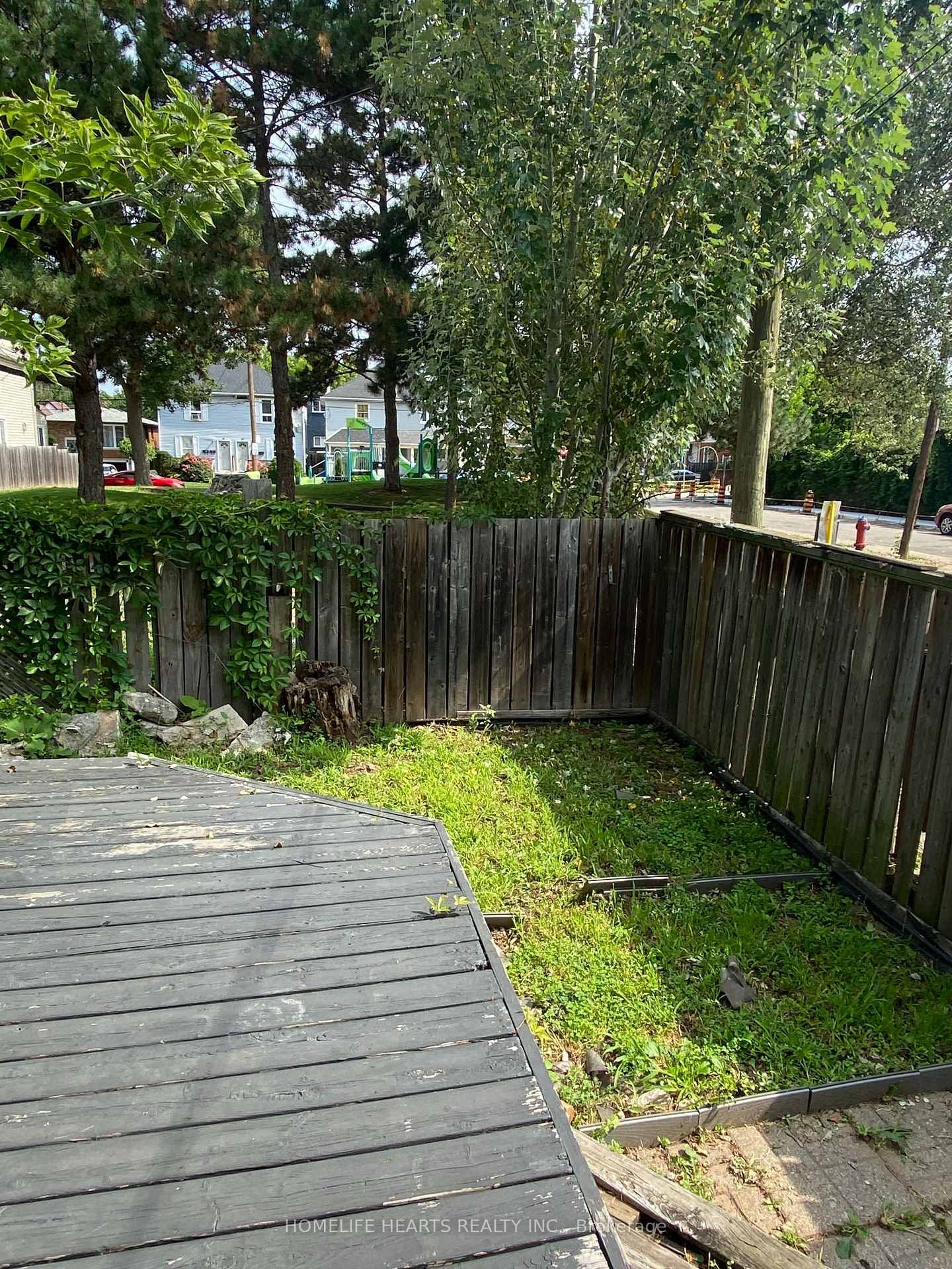 99 Shaw Street • Hamilton, ON photo 17