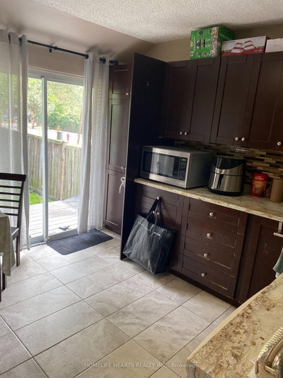 99 Shaw Street • Hamilton, ON photo 6