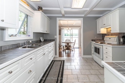 1048 West Black Lake Road • Muskoka Lakes, ON photo 7