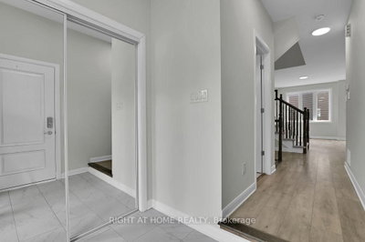 637 Prominence Way • Orleans, ON photo 2