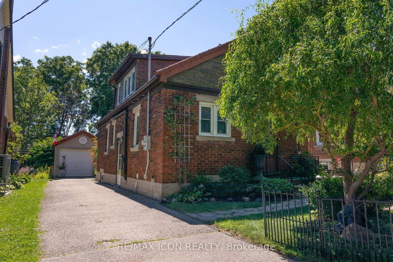 299 Park Street