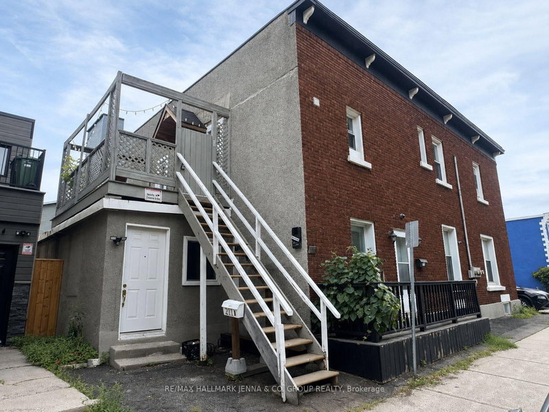211 Hannah Street