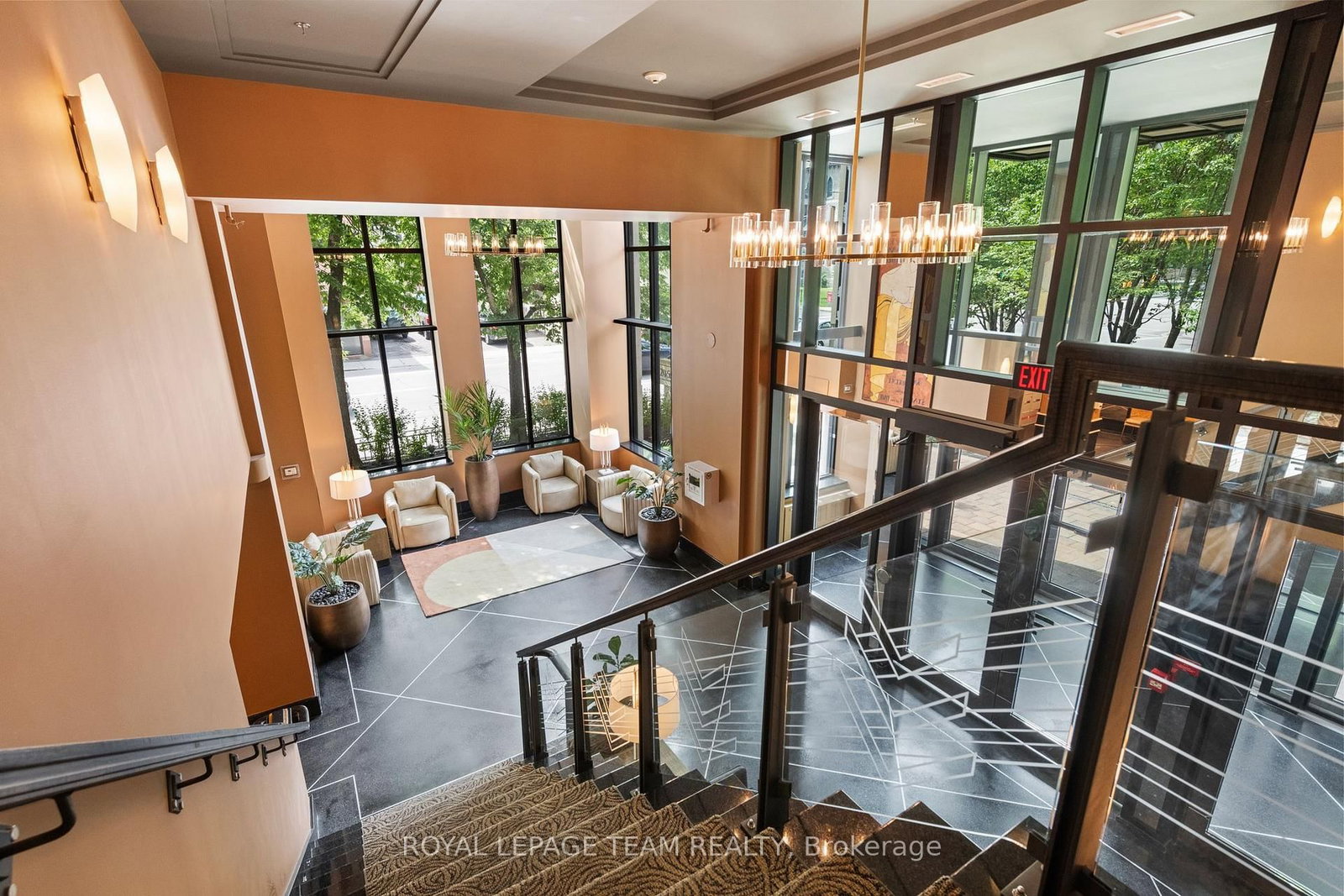 245 Kent Street N • #1003 • Ottawa, ON photo 3