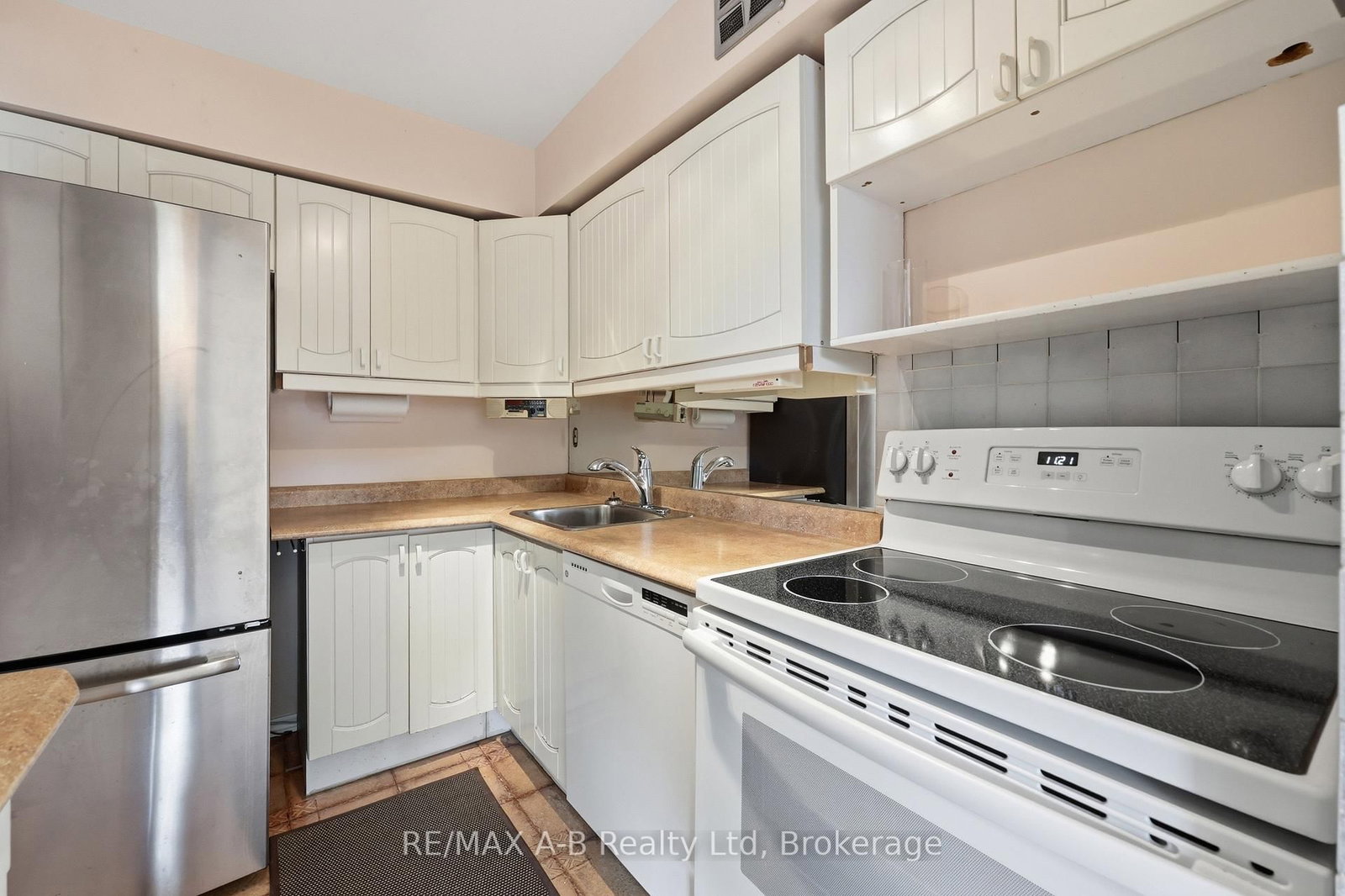 1964 Main Street W • #805 • Hamilton, ON photo 9