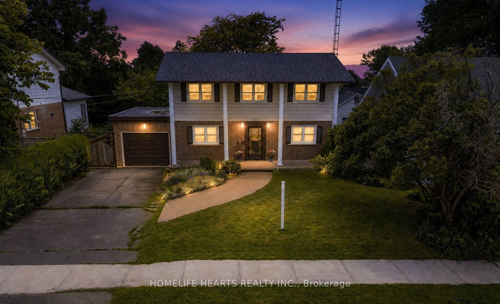 227 Queen Street • Cobourg, ON photo 36