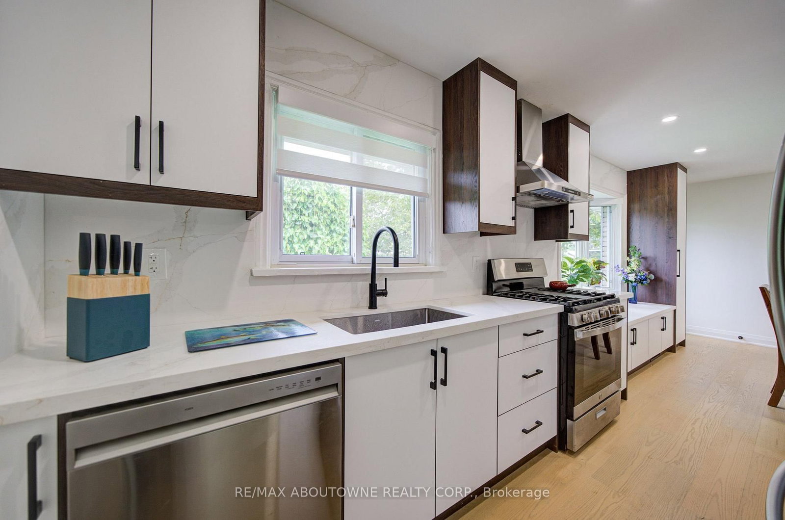 30 Dale Avenue • Hamilton, ON photo 14