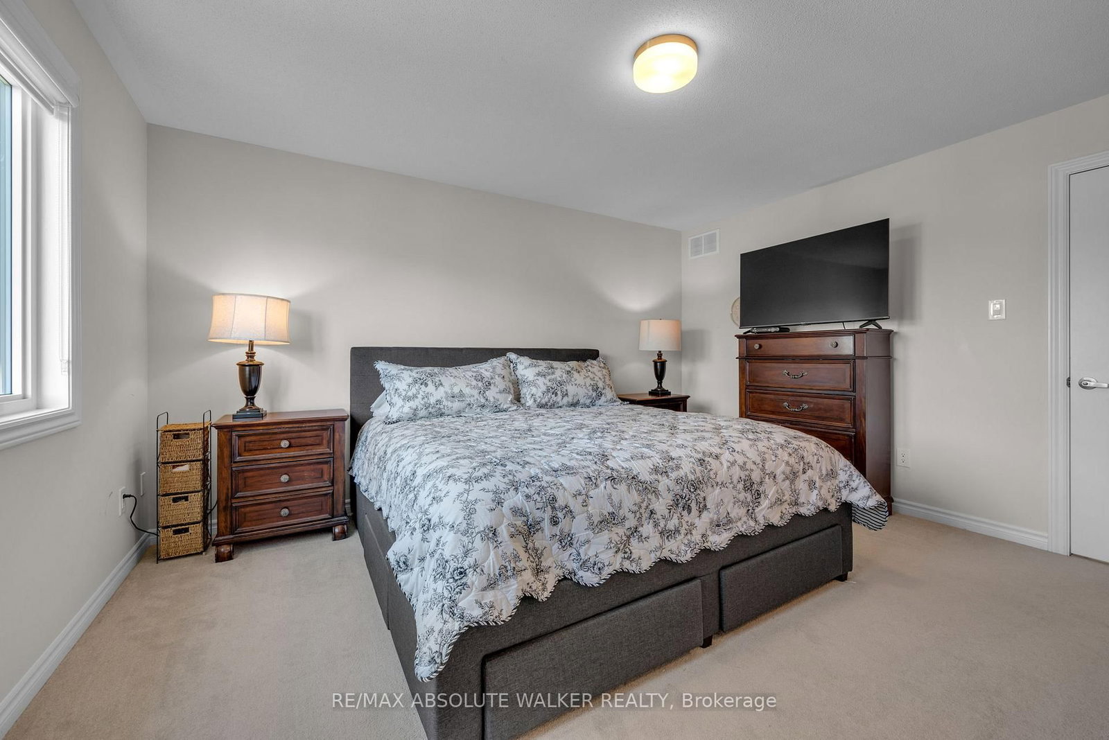 728 Perseus Avenue • Ottawa, ON photo 17