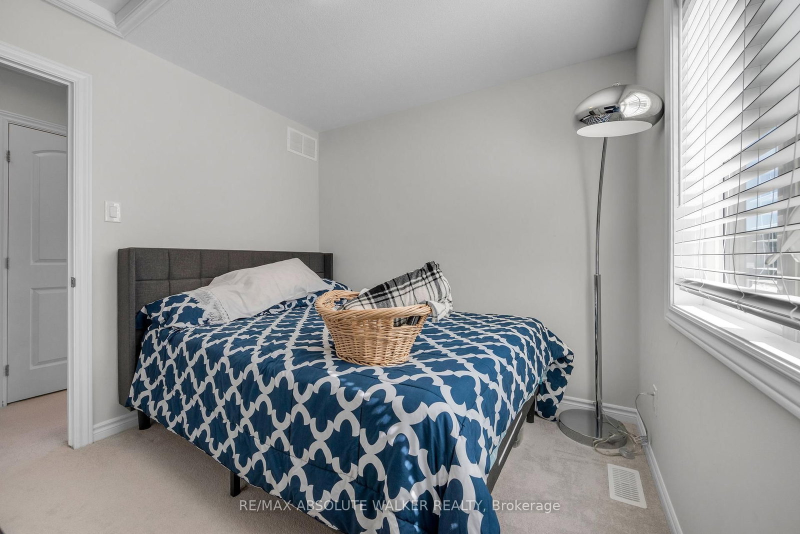728 Perseus Avenue • Ottawa, ON photo 22