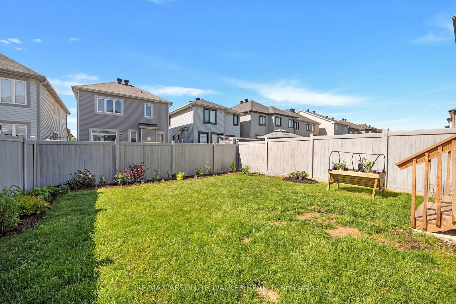 728 Perseus Avenue • Ottawa, ON photo 32