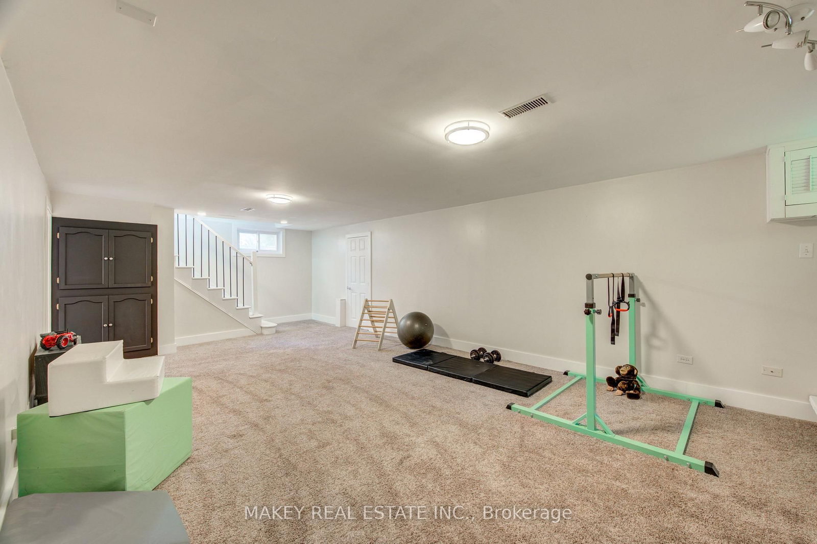 115 Fairview Crescent • Woodstock, ON photo 32