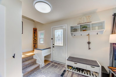 115 Fairview Crescent • Woodstock, ON photo 4