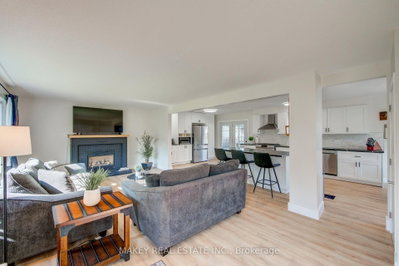 115 Fairview Crescent • Woodstock, ON photo 5