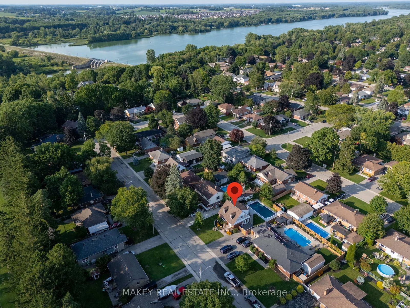 115 Fairview Crescent • Woodstock, ON photo 50