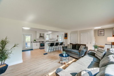 115 Fairview Crescent • Woodstock, ON photo 8