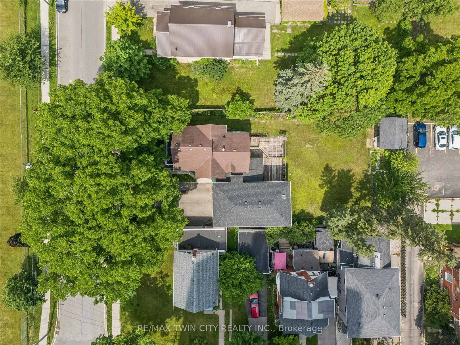 44 Walter Street • Kitchener, ON photo 41