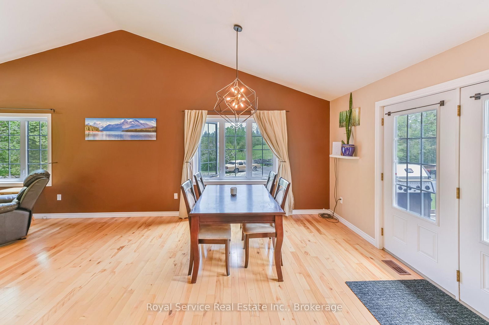 2701 11 th E Line • Trent Hills, ON photo 6
